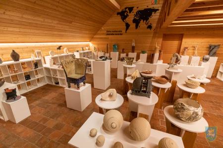 F_Brezar-Small-2023-10-09_19-54-02