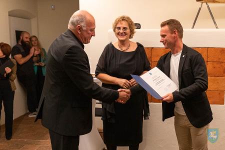 F_Brezar-Small-2023-10-09_19-41-49